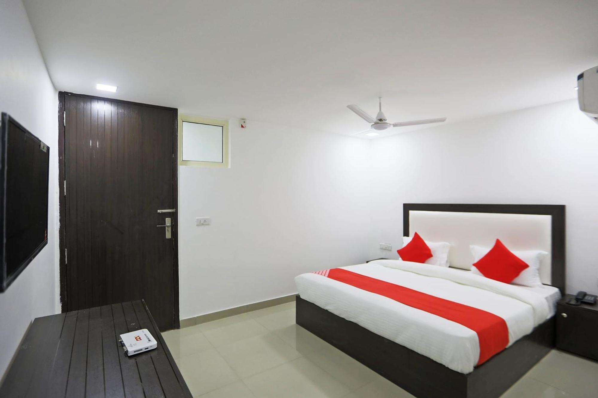 Townhouse South Lawn Ξενοδοχείο Νέο Δελχί Εξωτερικό φωτογραφία